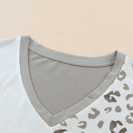 Plus Size Leopard V-Neck T-Shirt - Image 17