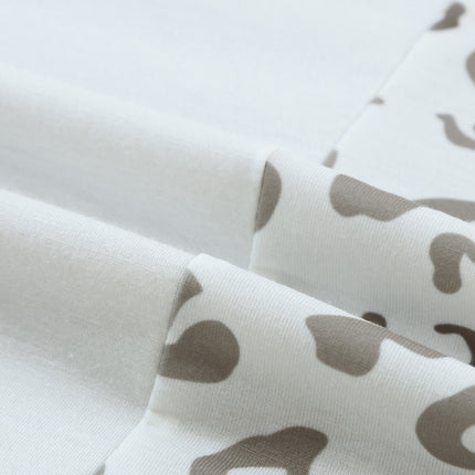 Plus Size Leopard V-Neck T-Shirt - Image 14