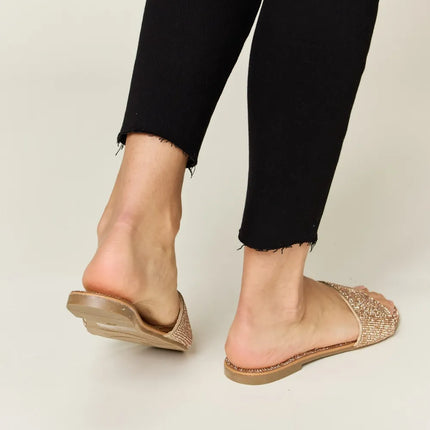 WILD DIVA Rhinestone Open Toe Flat Sandals - Image 5