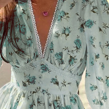 Lace Detail V-Neck Balloon Sleeve Dress - Image 5