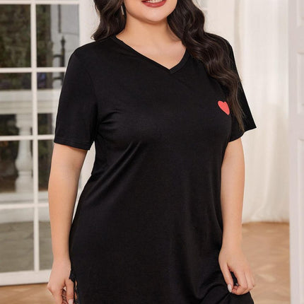 Plus Size Lace Trim V-Neck Short Sleeve Night Dress - Image 1