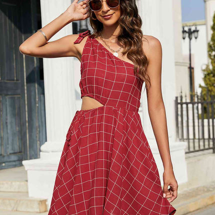 Grid One-Shoulder Tied Cutout Dress - Image 13