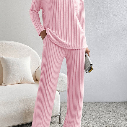 Ribbed V-Neck Top and Pants Lounge Set - Image 11