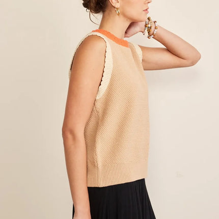 In February Contrast Round Neck Sweater Vest - Image 3