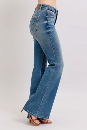 Judy Blue MR Tummy Control Vintage Wash Jeans - Image 4