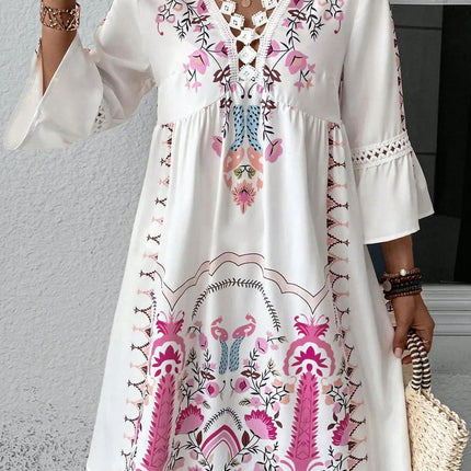 Lace Detail Printed Three-Quarter Sleeve Dress - Image 4