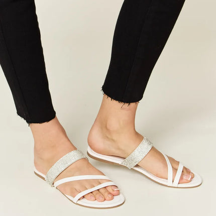 WILD DIVA Rhinestone Strappy Flat Sandals - Image 6