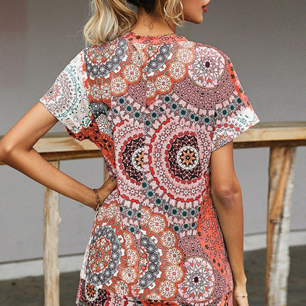 Shiny Printed Round Neck Short Sleeve Tee - Image 5