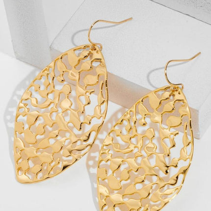 Brass Cutout Leaf Shape Earrings - Image 4