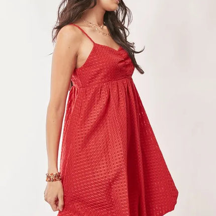 Davi & Dani Textured Sweetheart Neckline Bubble Hem Dress - Image 2