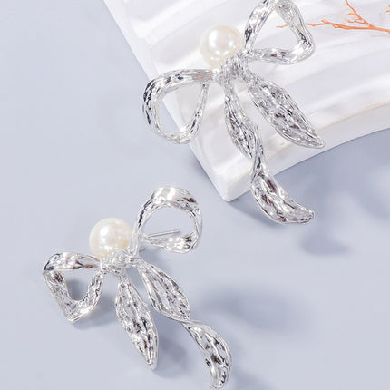 Synthetic Pearl Necklace, Bow Necklace and Bow Earrings Jewelry Set - Image 4