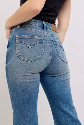 Judy Blue MR Tummy Control Vintage Wash Jeans - Image 9