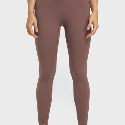 Millennia V-Waist Yoga Leggings with Pockets - Image 9