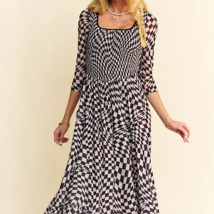 Davi & Dani Printed Checker Mesh Flowy Maxi Dress - Image 8