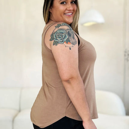 Basic Bae Full Size Round Neck Curved Hem Tank - Image 10