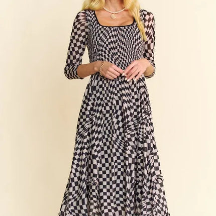 Davi & Dani Printed Checker Mesh Flowy Maxi Dress - Image 9