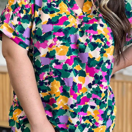 Double Take Full Size Printed V-Neck Short Sleeve Side Slit Top - Image 13