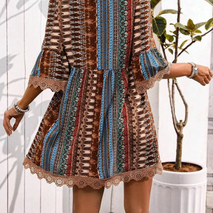 Lace Trim Printed V-Neck 3/4 Sleeve Dress - Image 11