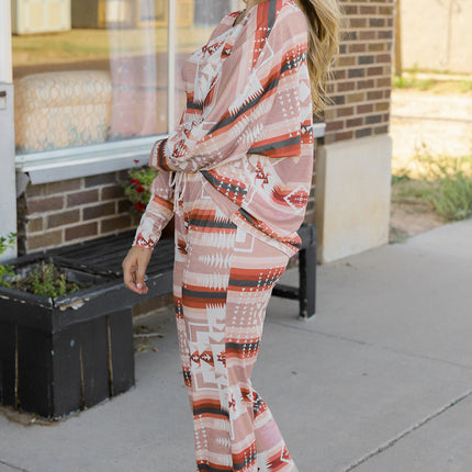 Geometric Top and Drawstring Pants Lounge Set - Image 3