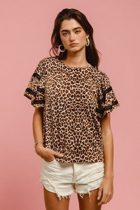 BiBi Leopard Crochet Trim Round Neck Short Sleeve Top - Image 4