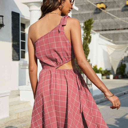 Grid One-Shoulder Tied Cutout Dress - Image 20