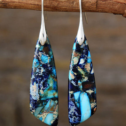 Geometrical Shape Dangle Earrings - Image 3